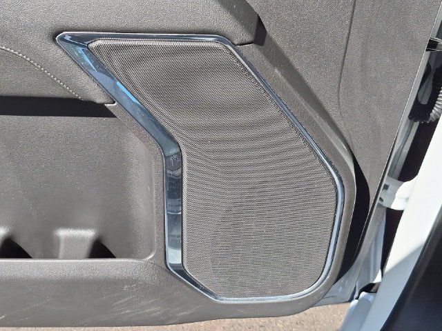 Used 2024 Summit White Chevrolet LT (2FL) image 26