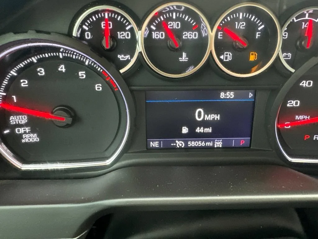 Used 2022 Iridescent Pearl Tricoat Chevrolet LT image 16
