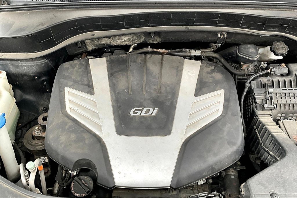 Used 2014 Black Kia EX image 31