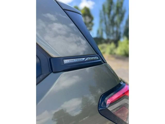 New 2026 AUTUMN GREEN METALLIC Subaru Premium image 43