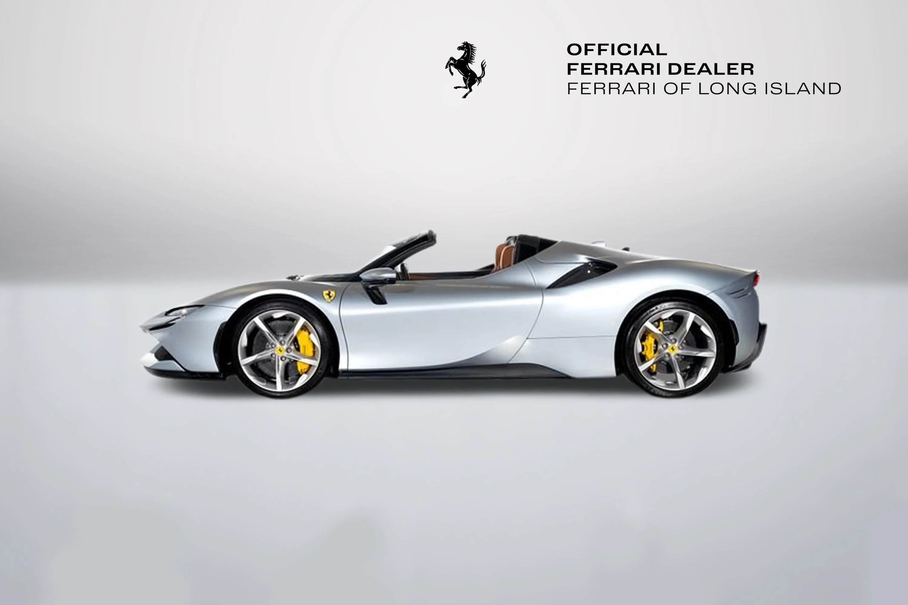 Used 2024 Grigio Alloy Ferrari  image 3