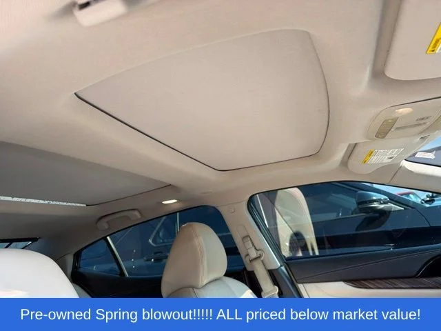 Used 2016 Blue Nissan Platinum image 13