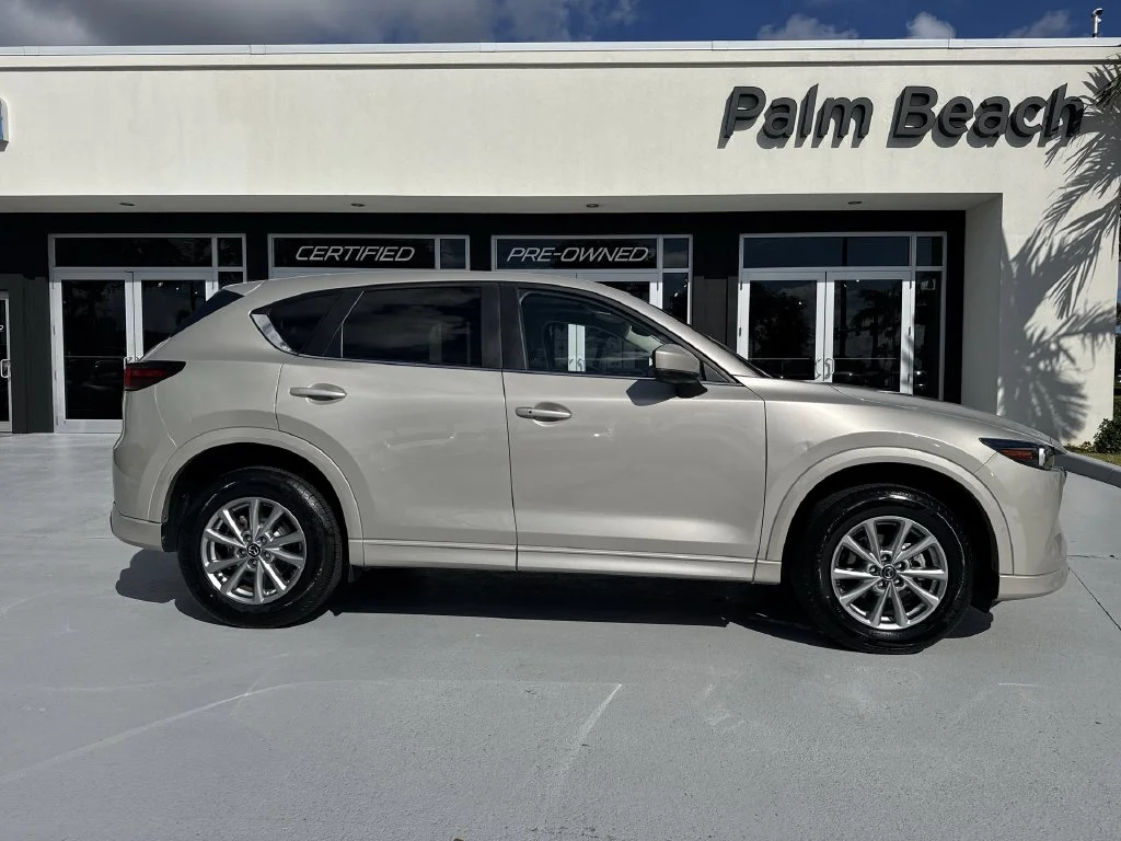 Used 2024 Quartz Metallic Mazda 2.5 S Preferred Package image 23