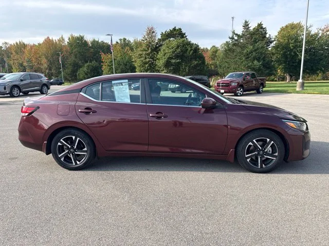 Used 2024  Nissan SV image 9