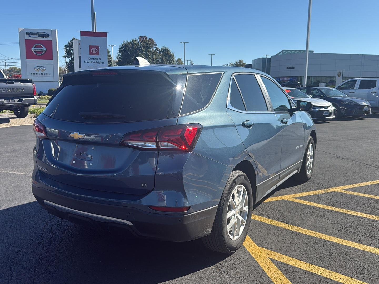 Used 2024 Lakeshore Blue Metallic Chevrolet LT image 3