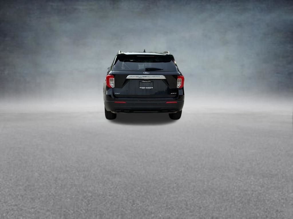 Certified Used 2023 Black Metallic Ford XLT image 4