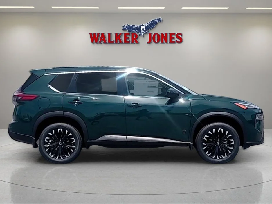 New 2026 Obsidian Green Pearl Nissan Dark Armor™ image 7