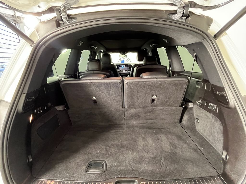 Used 2023  Mercedes-Benz GLS 450 image 15