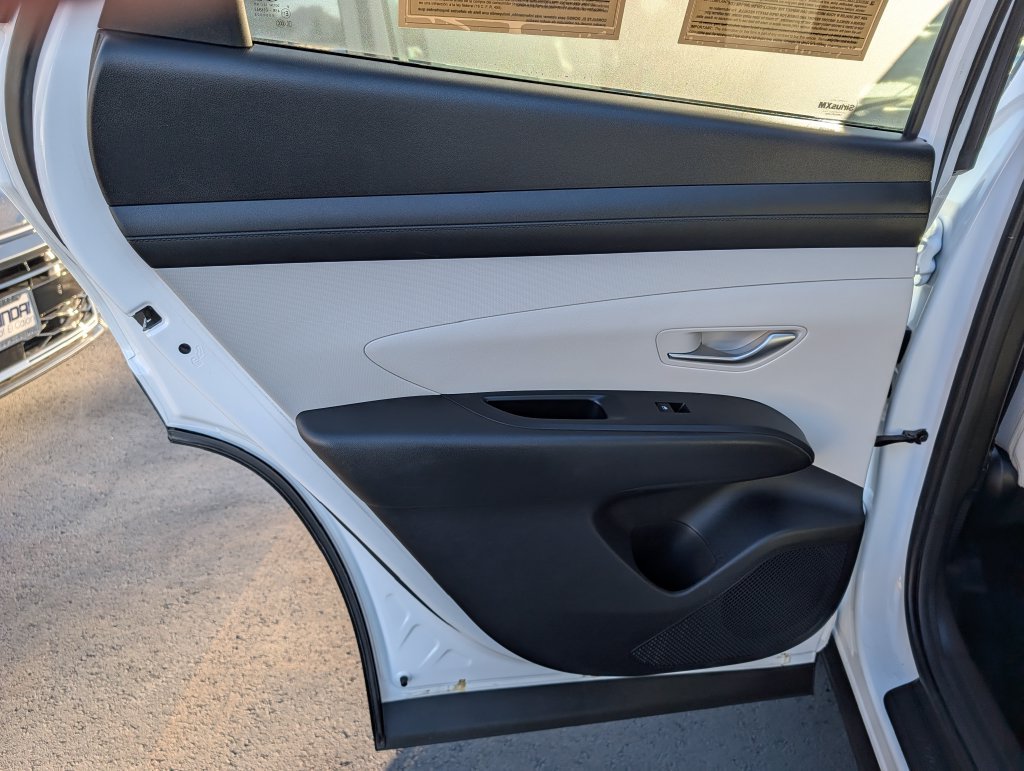 Used 2026 White Hyundai SEL image 16