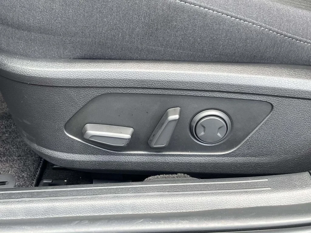 New 2026 Gray Hyundai SEL Sport image 16