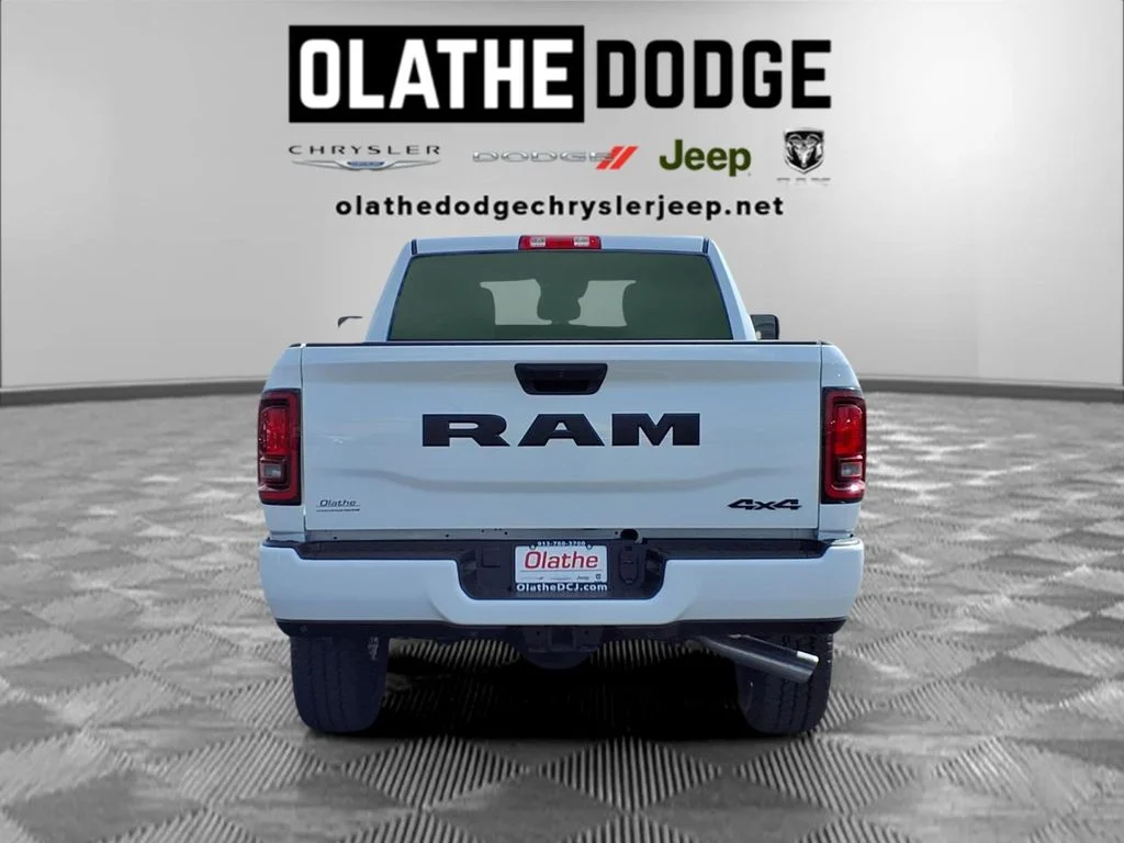 New 2026 Bright White Clear-Coat Exterior Paint RAM Tradesman image 27