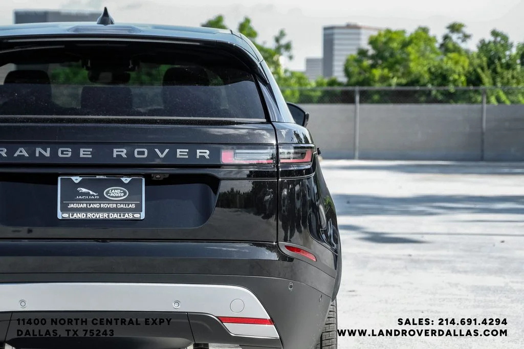 New 2026 Santorini Black Metallic Land Rover S image 46