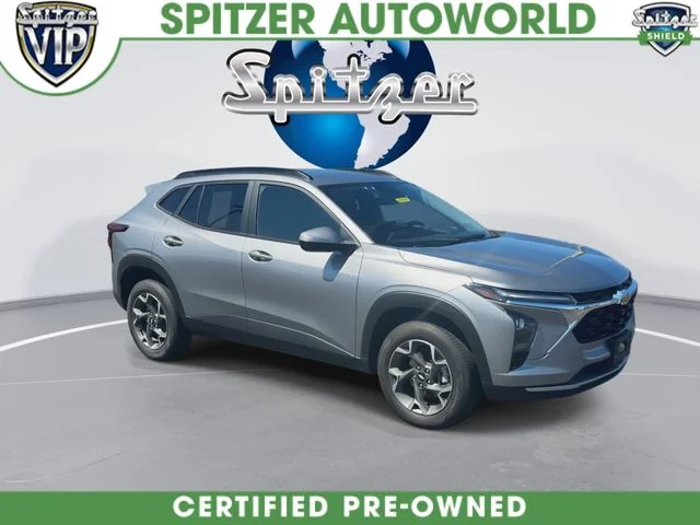 Used 2025 Gray Chevrolet LT image 2