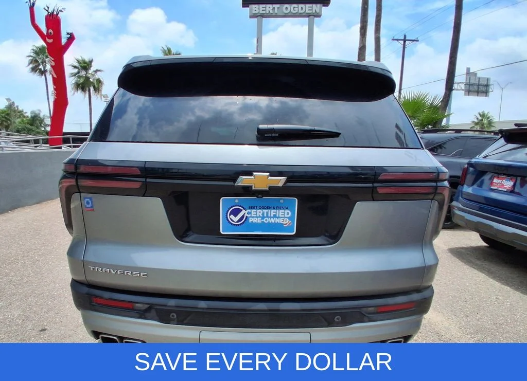Used 2025 Gray Chevrolet LT image 5