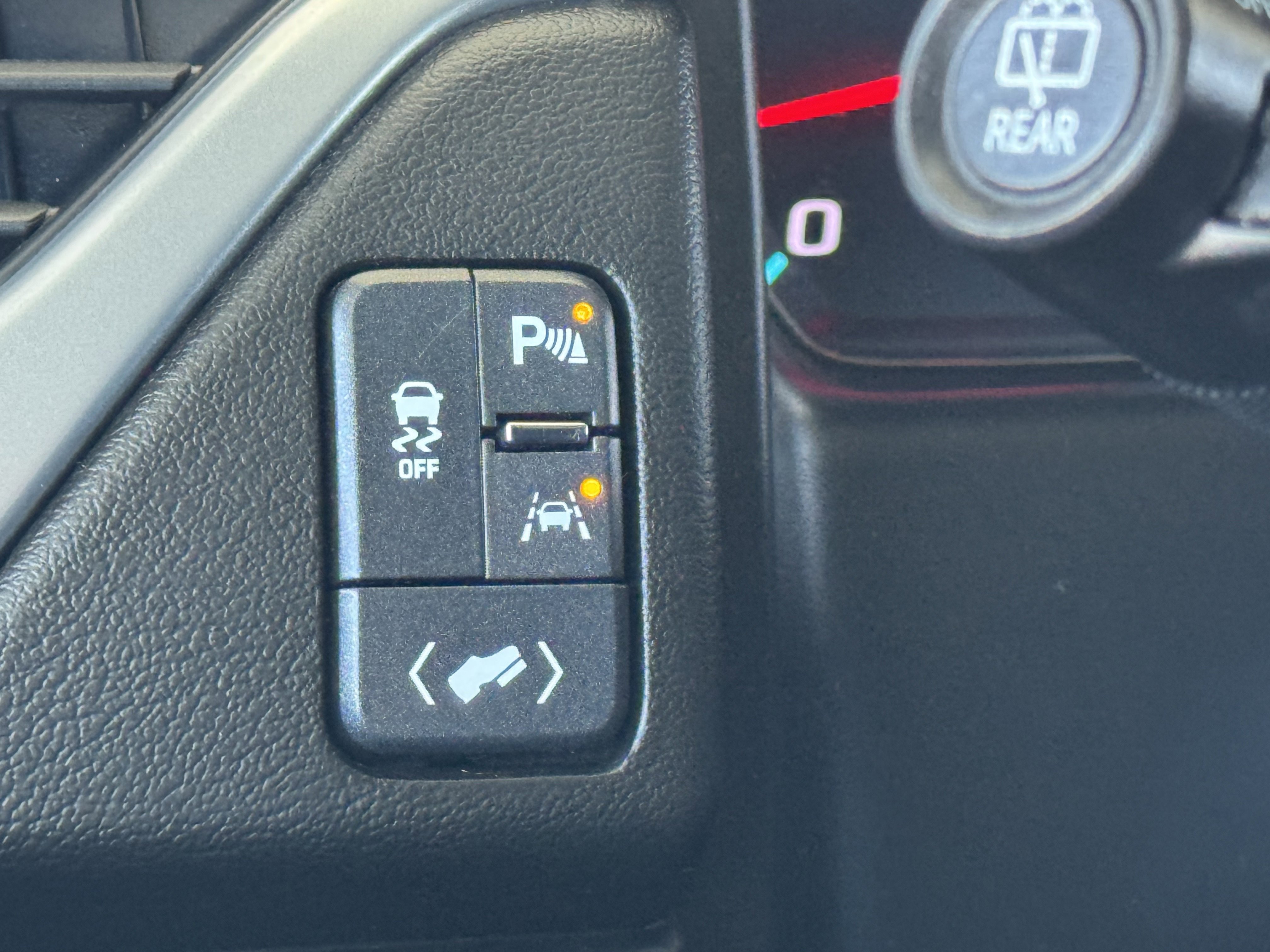 Certified Used 2019 SUMMIT WHITE Chevrolet Premier image 33