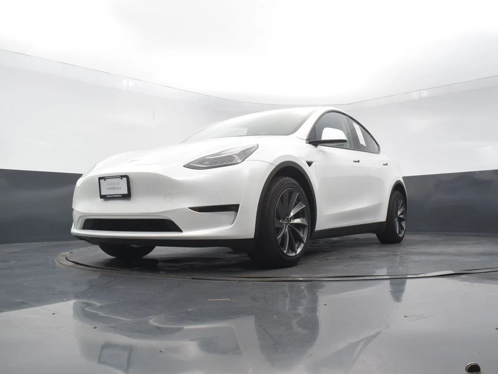 Used 2022 White Tesla Long Range image 39