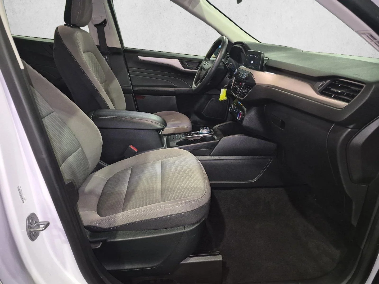 Certified Used 2022 Oxford White Ford S image 20