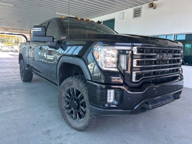 2022 GMC Sierra 4WD Crew Cab Standard Box Denali's photo