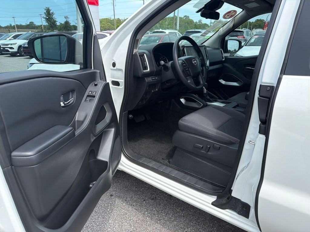 Certified Used 2025 White Nissan SV image 10