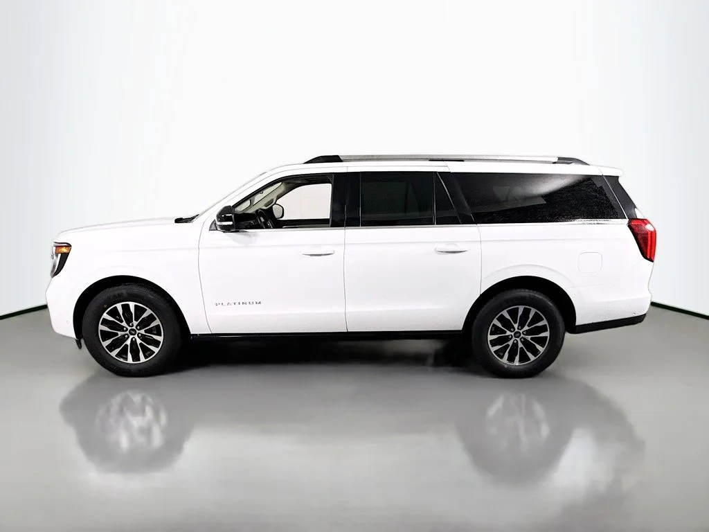 Used 2025 Oxford White Ford Platinum image 10