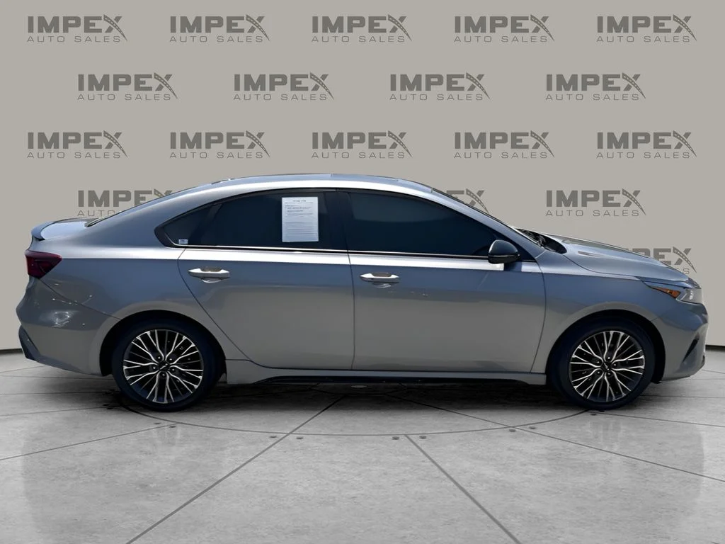 Used 2023 Gray Kia GT-Line image 6