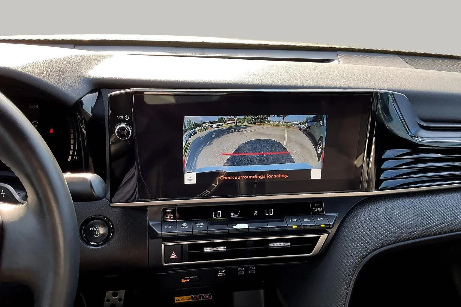 Used 2025 Ice Cap Toyota SE image 26