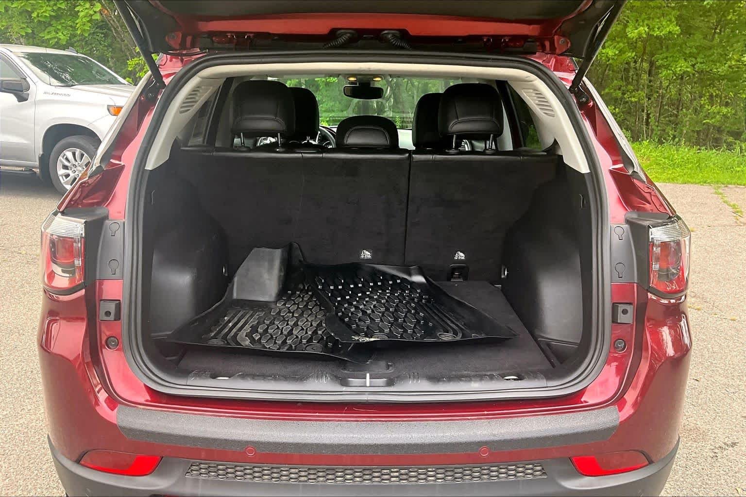 Used 2021 Velvet Red Pearlcoat Jeep Trailhawk image 30