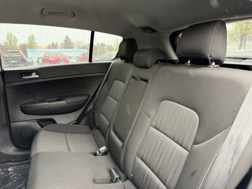 2021 Kia Sportage LX - Photo 31