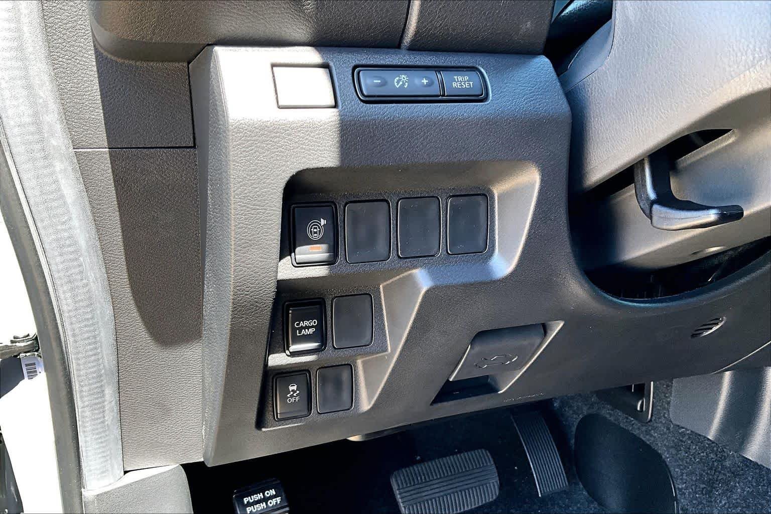 New 2026 Boulder Gray Pearl Nissan SV image 13