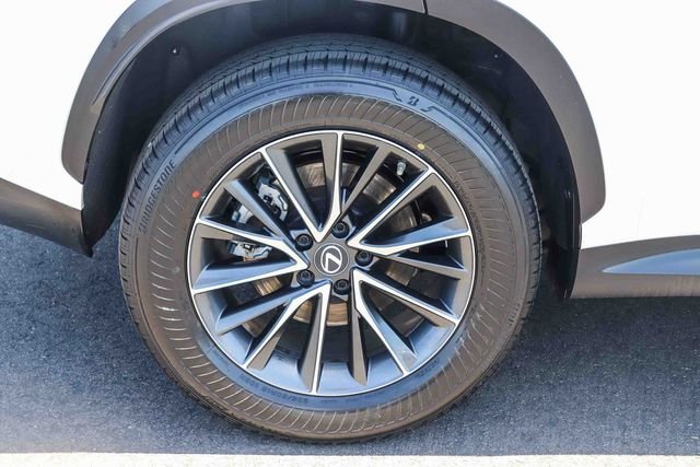 Certified Used 2022 White Lexus 350 Premium image 8