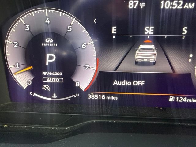 Used 2022 Graphite Shadow INFINITI LUXE image 16
