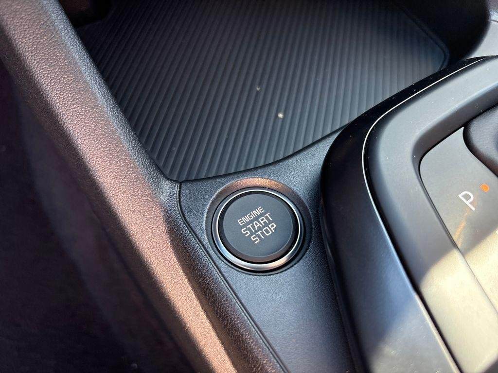 New 2026 Aurora Black Pearl Kia LXS image 17