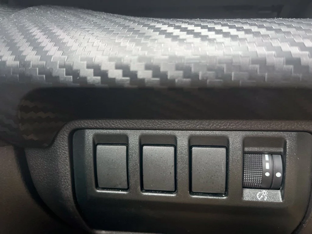 Used 2023 Silver Subaru Base image 19