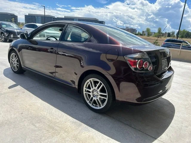 Used 2009 Red Scion Base image 4