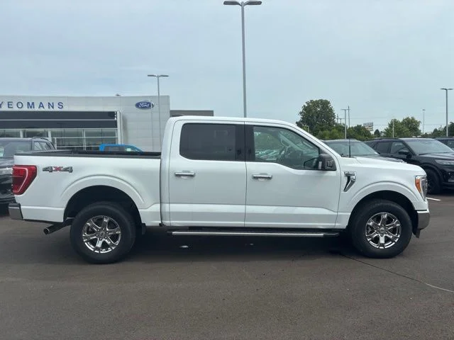 Used 2022 Oxford White Ford XLT image 11