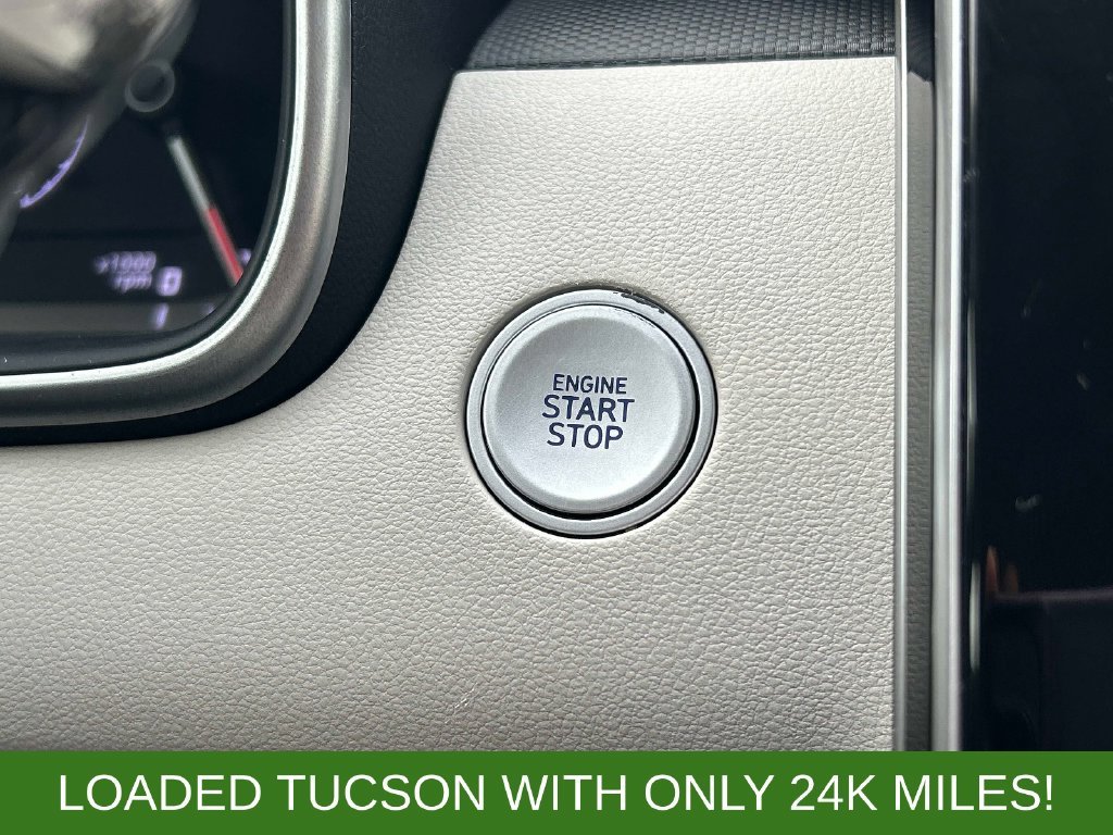 Used 2024 Silver Hyundai SEL image 26