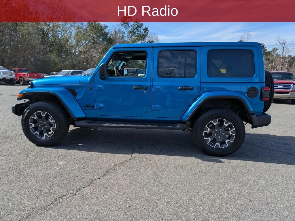New 2026 Hydro Blue Pearl-Coat Exterior Paint Jeep Sahara image 9