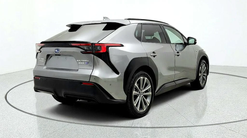 Used 2023 Smoked Carbon Subaru Limited AWD image 5