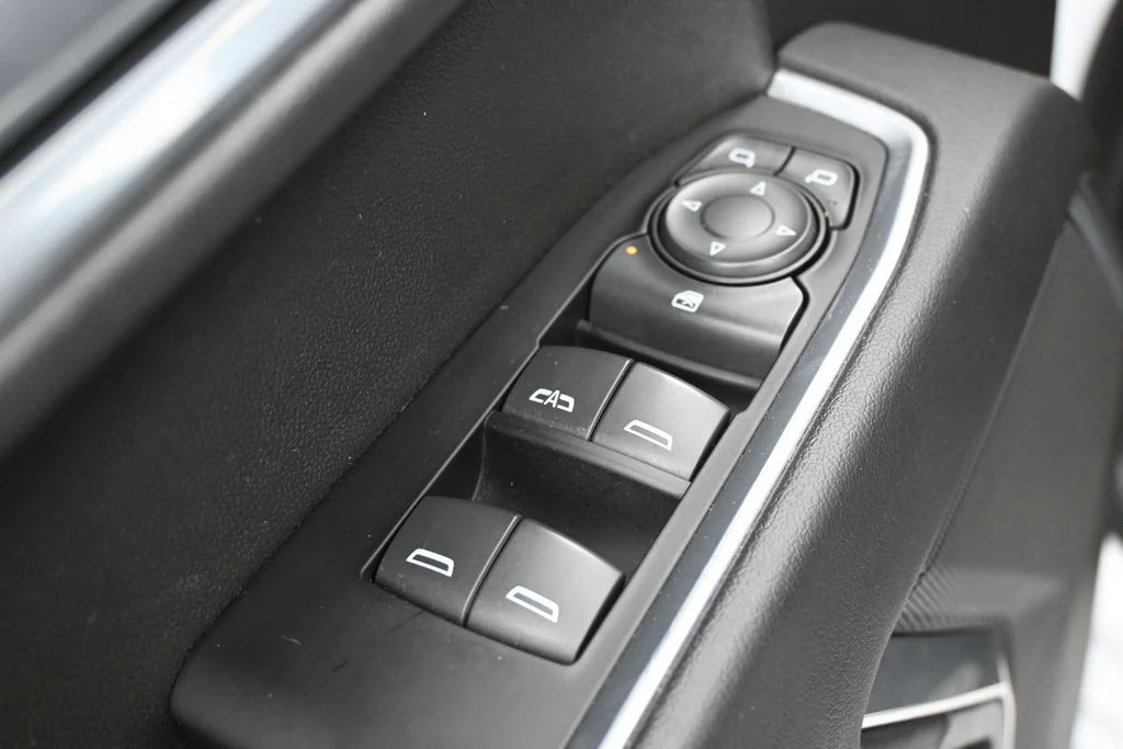 Used 2023 Summit White Chevrolet RST image 14