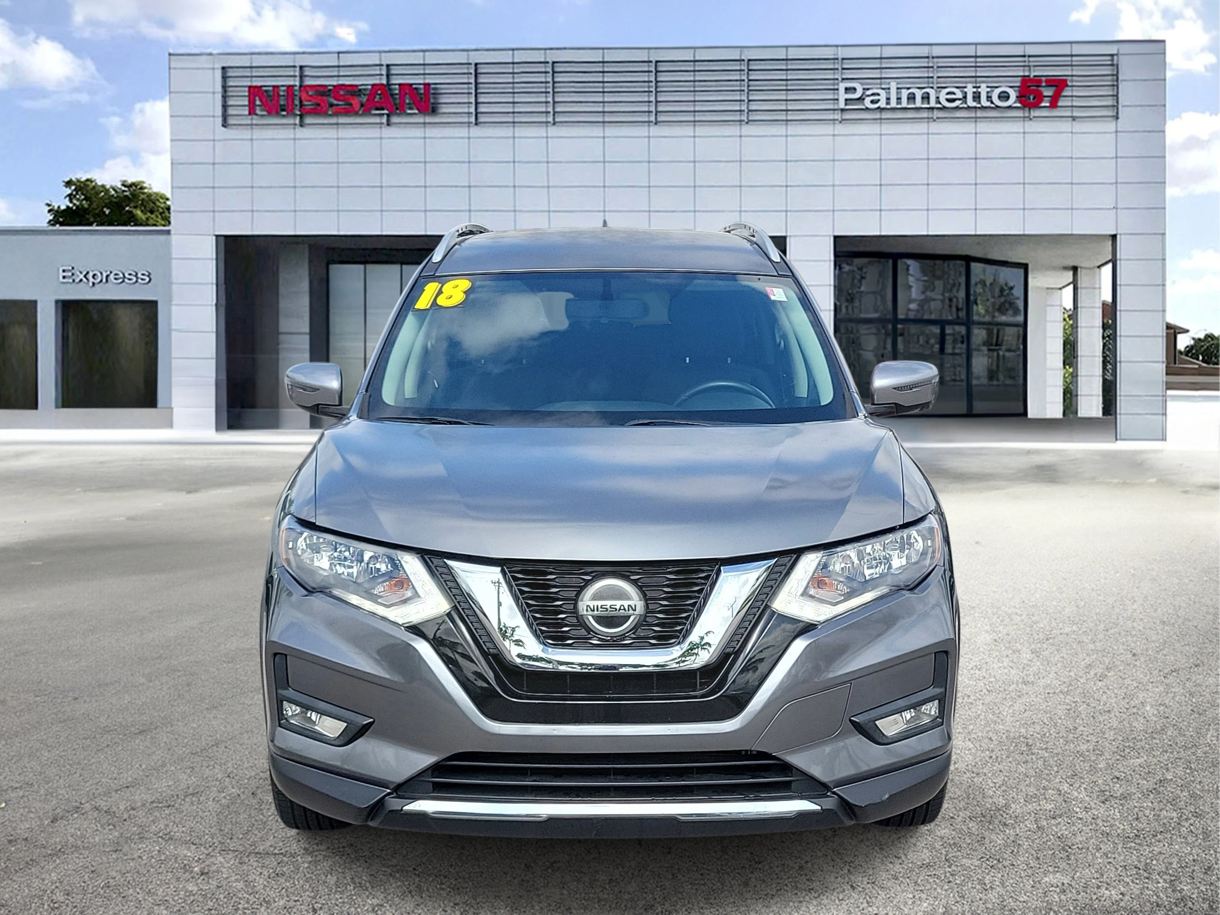 Used 2018 Nissan Rogue SV with VIN KNMAT2MT2JP587175 for sale in Miami Gardens, FL