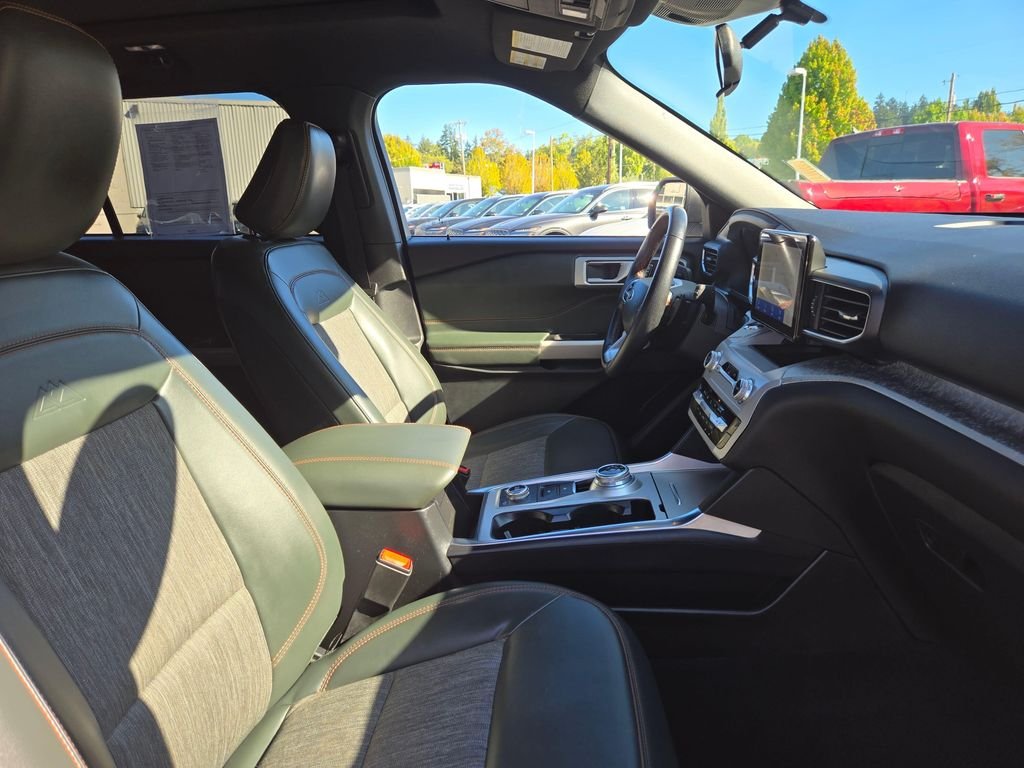 Used 2023 White Metallic Ford Timberline image 11