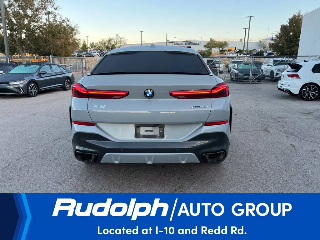 Used 2024 Gray BMW xDrive40i image 4
