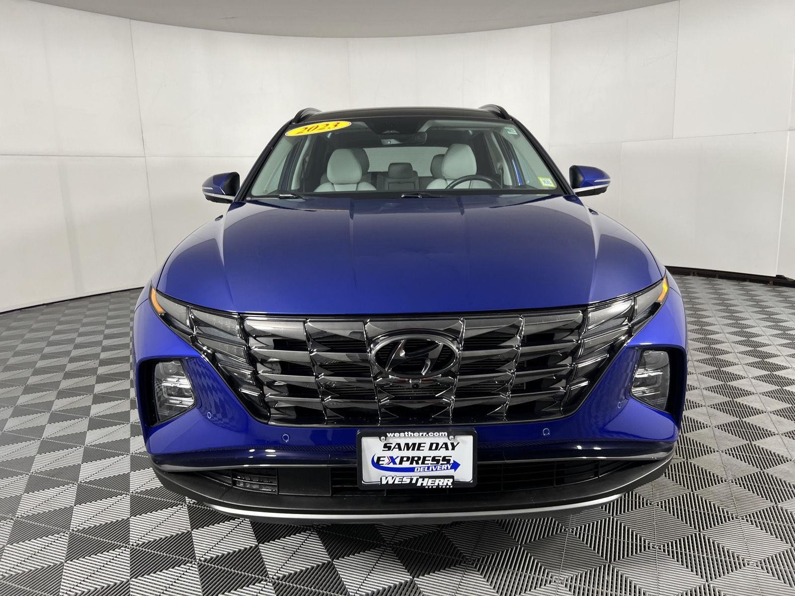 Used 2023 Intense Blue Hyundai Limited image 19