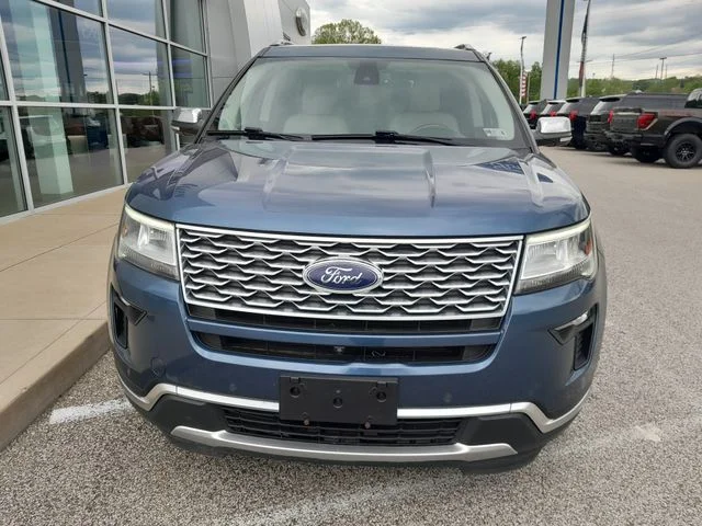 Used 2018 Blue Ford Platinum image 4