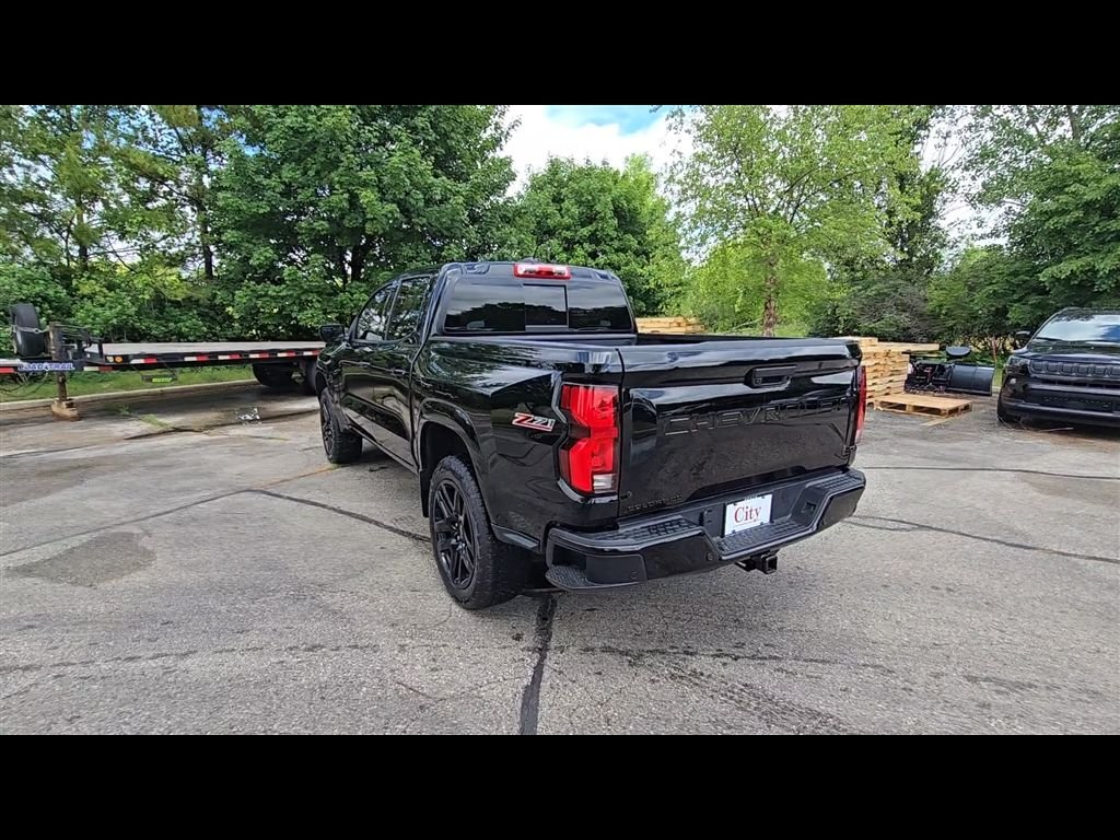 Used 2025 Black Chevrolet Z71 image 6