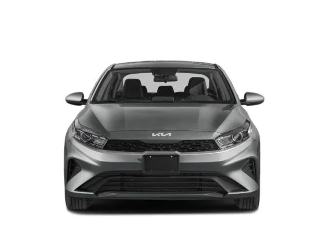Used 2024 Snow White Pearl Kia LXS image 7