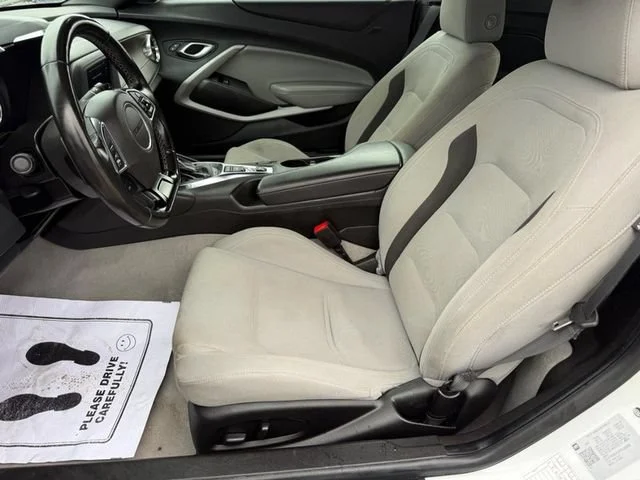 Used 2023 Summit White Chevrolet 1LT image 15