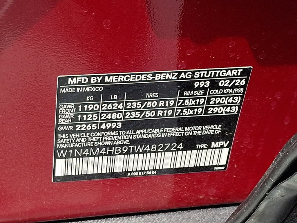 New 2026 MANUFAKTUR Patagonia Red Metallic Mercedes-Benz GLB 250 image 53