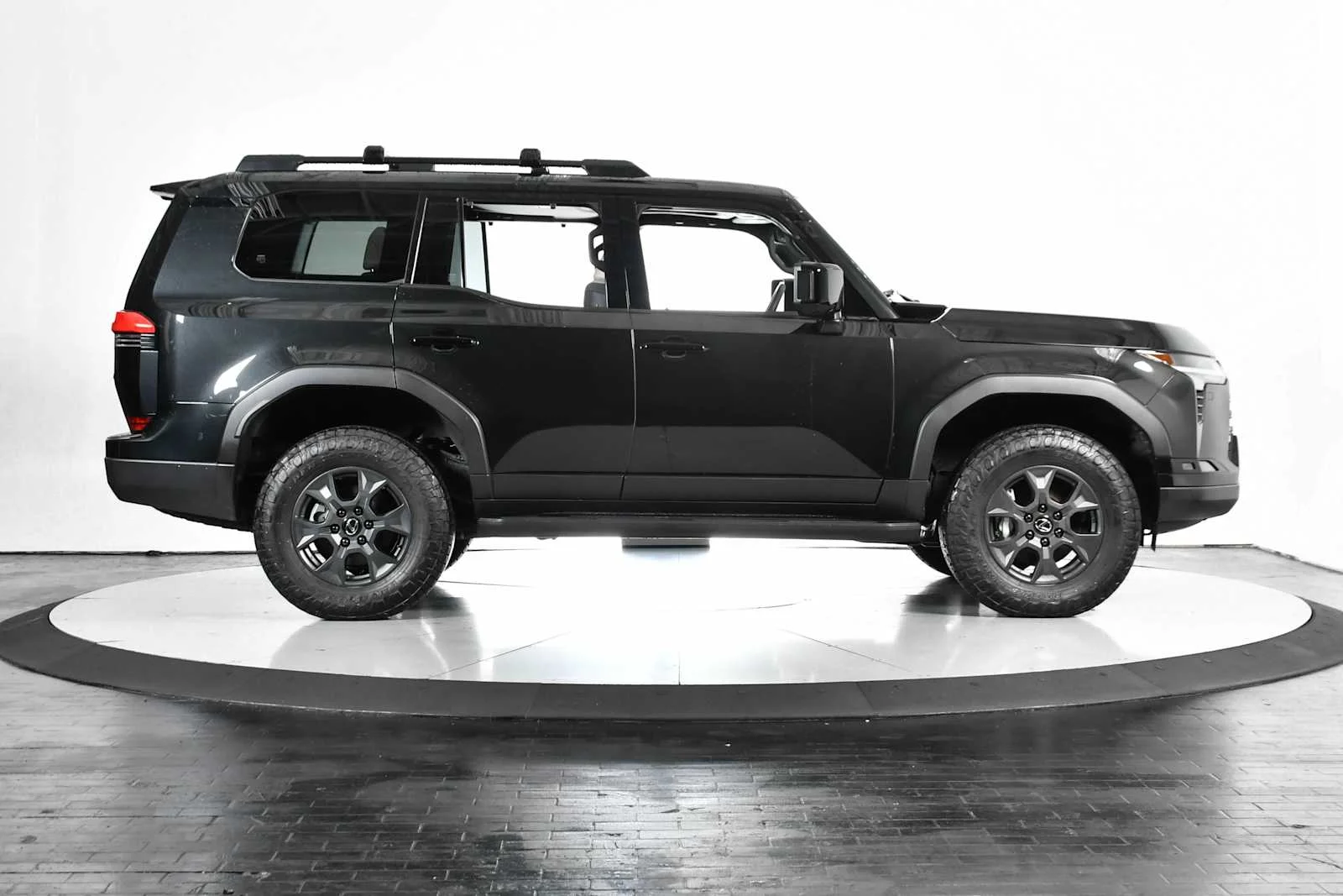 Used 2025 Caviar Lexus Overtrail+ image 6