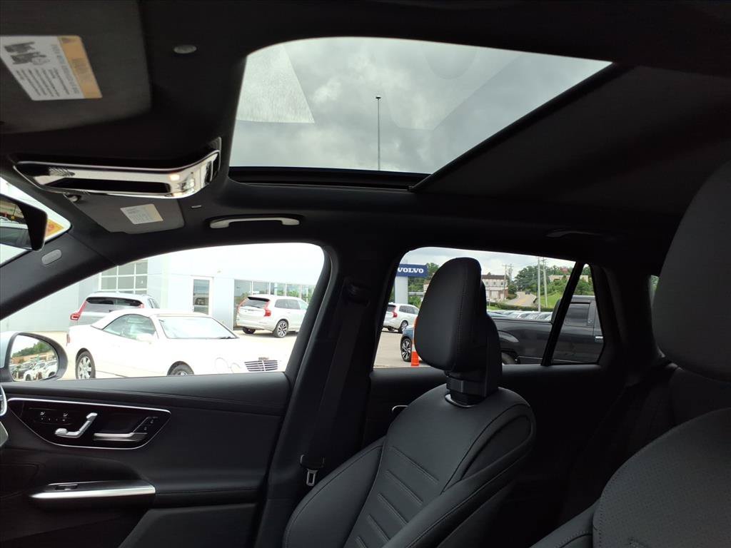 New 2026 Cirrus Silver Met Mercedes-Benz GLC 300 image 13
